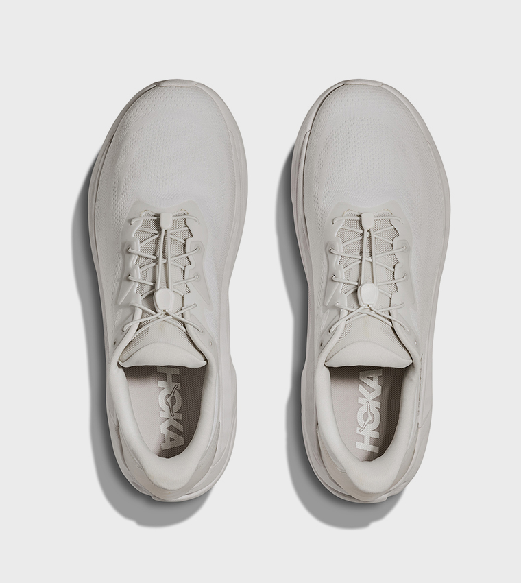 ARAHI SR Textured Running Shoes