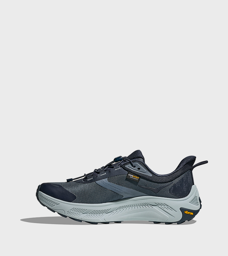TRANSPORT 2 Textured Walking Shoes