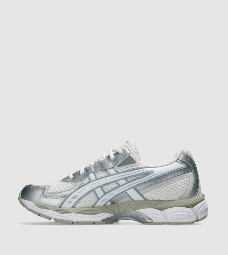 GEL-NYC 2055 Low Top Sneakers