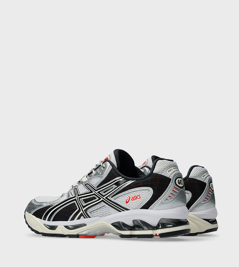 سنيكرز جيل نيمبوس 10.1 برباط