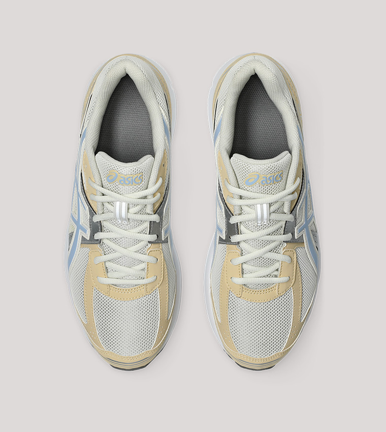 JOG 100S Textured Runner Sneakers