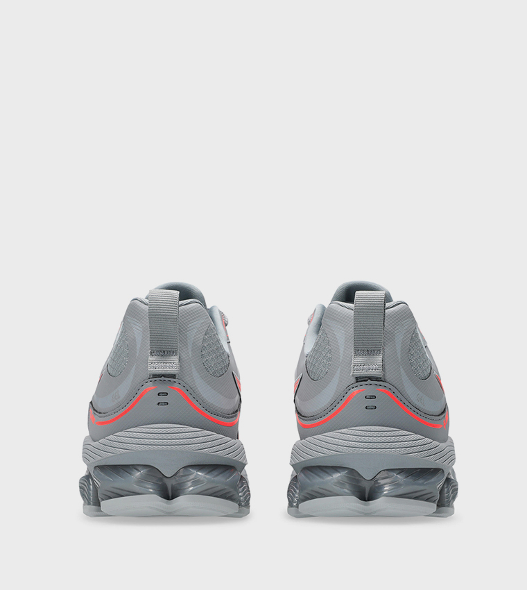 GEL-QUANTUM 180 VIII Runner Sneakers