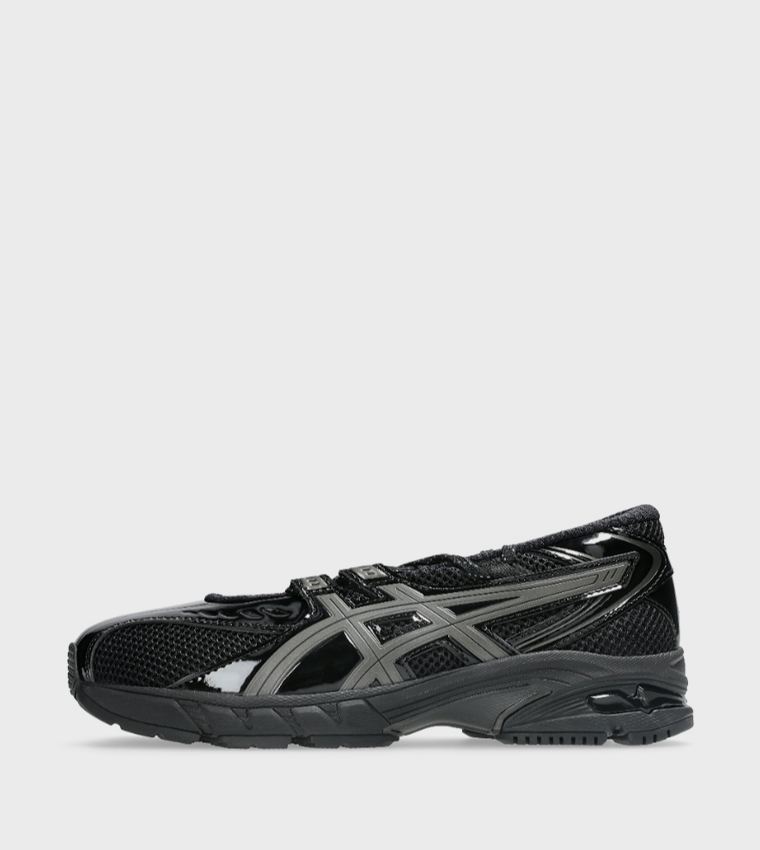 Asics  Training Shoes - BLACK Training Shoes