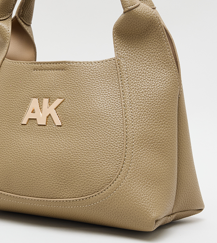 طقم شنط هوبو جلد صناعي بنقشة مونوغرام