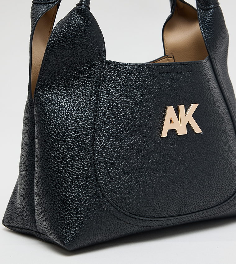 طقم شنط هوبو جلد صناعي بنقشة مونوغرام