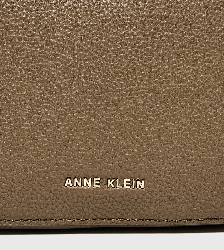 Textured Zippered Camera Bag