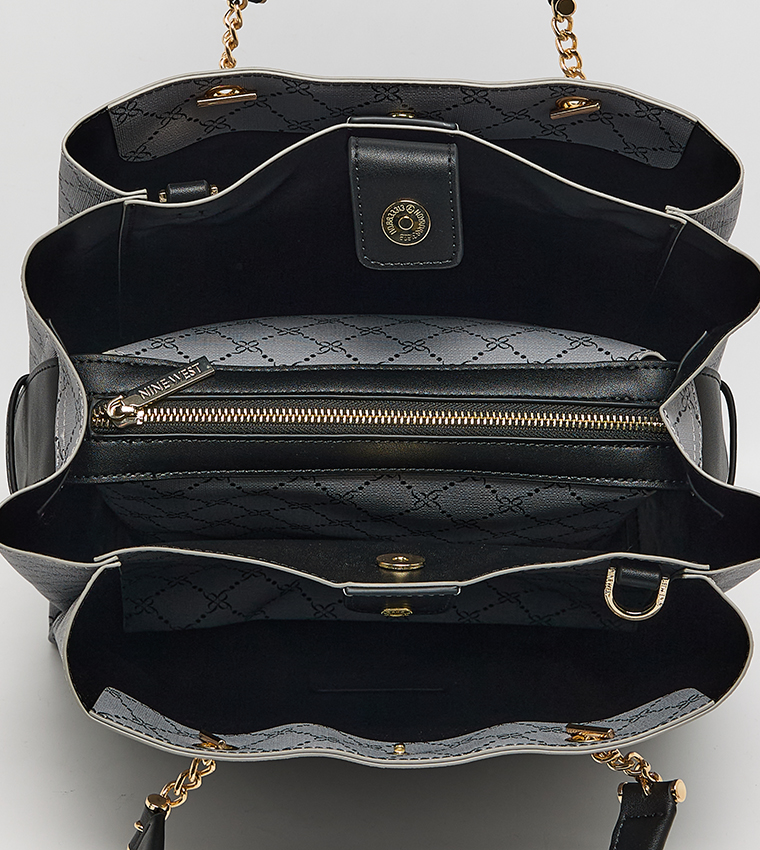 شنطة توت مونوغرام 