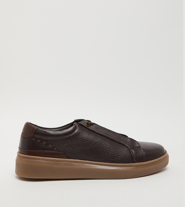 Textured Round Toe Slip-On Shoes