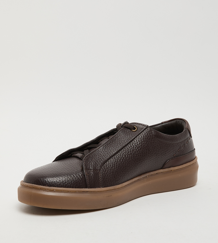 Textured Round Toe Slip-On Shoes