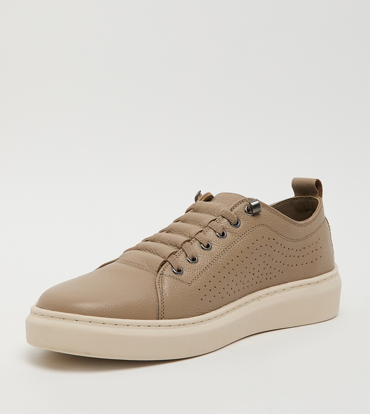 Textured Round Toe Slip-On Shoes