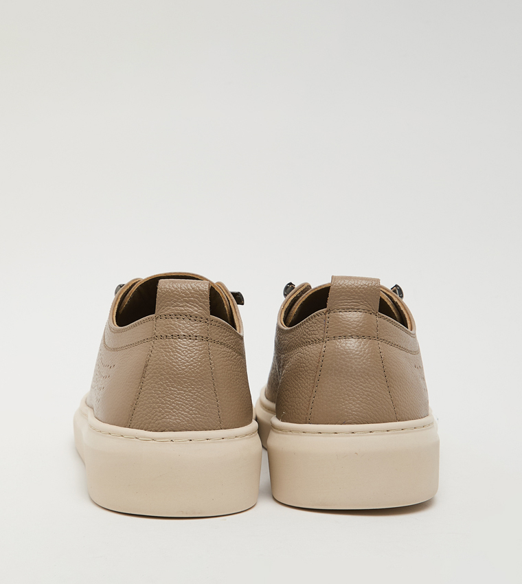 Textured Round Toe Slip-On Shoes