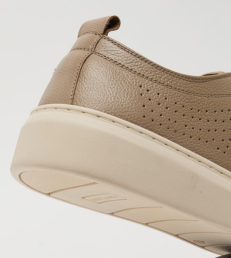 Textured Round Toe Slip-On Shoes