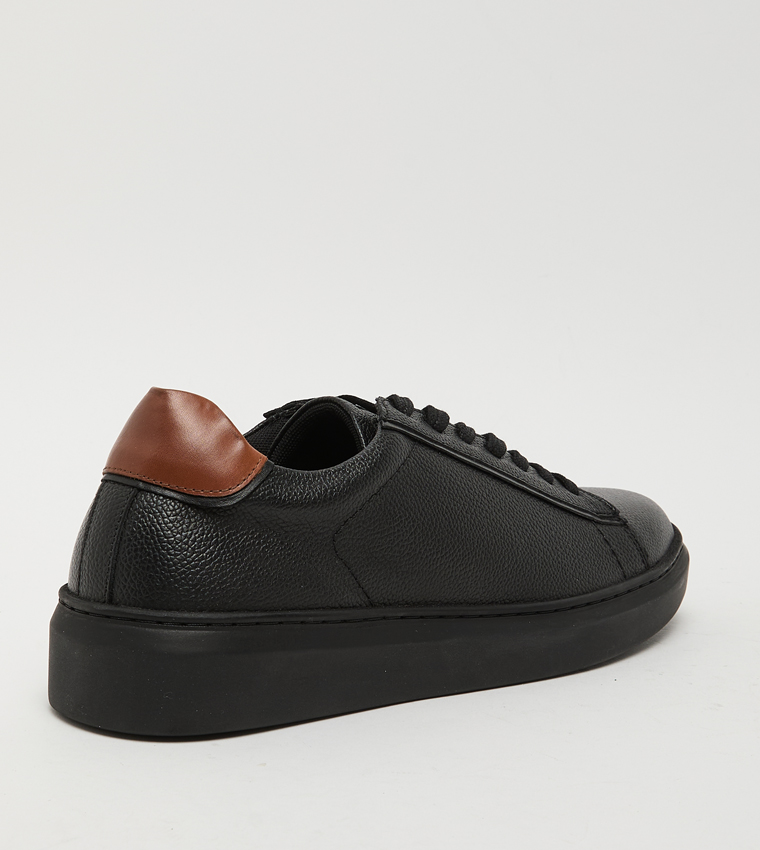 Textured Round Toe Lace-Up Sneakers