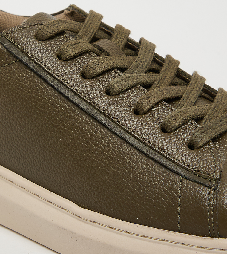 Textured Round Toe Lace-Up Sneakers