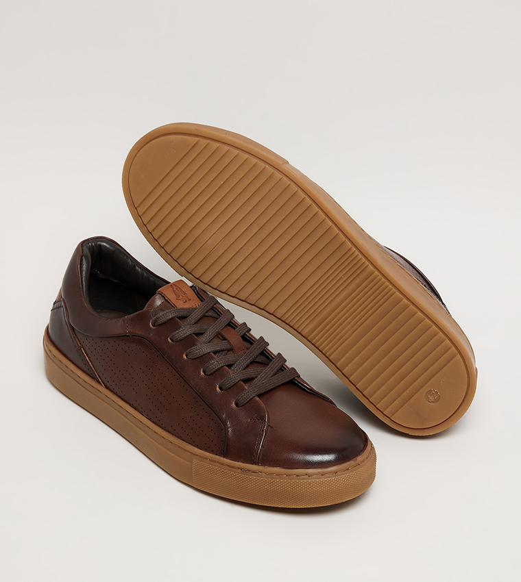 STOCK Solid Lace-Up Shoes