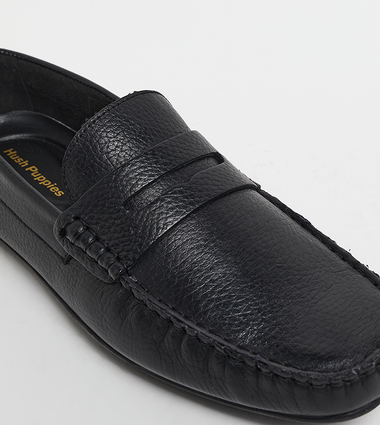 MOCPENNY Solid Moccasins