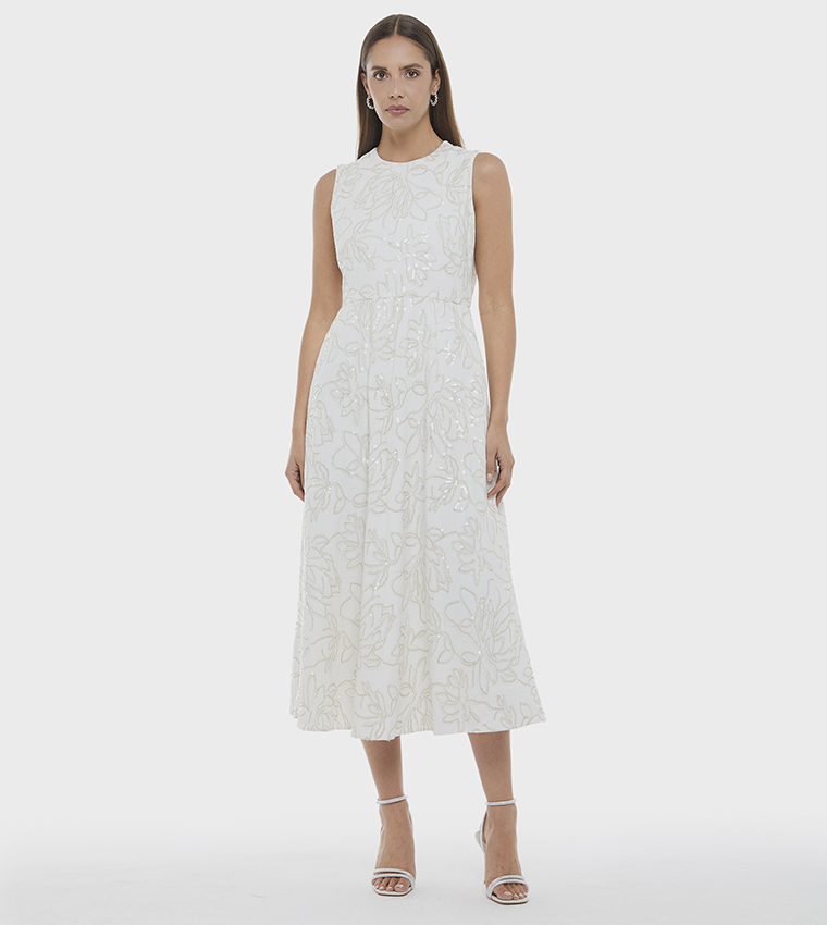 Buy BCBG Embroidered Sleeveless Midi Dress In Cream | 6thstreet Qatar Buy BCBG Embroidered Sleeveless Midi Dress In Cream | 6thstreet Qatar