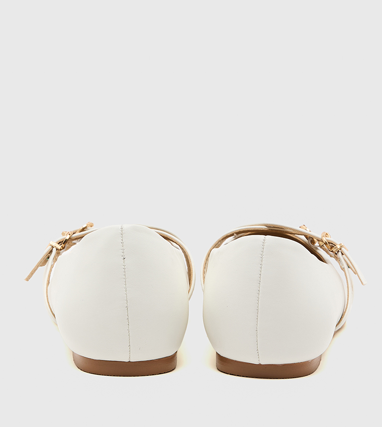 Buckle Detail Pointed Toe Ballerinas