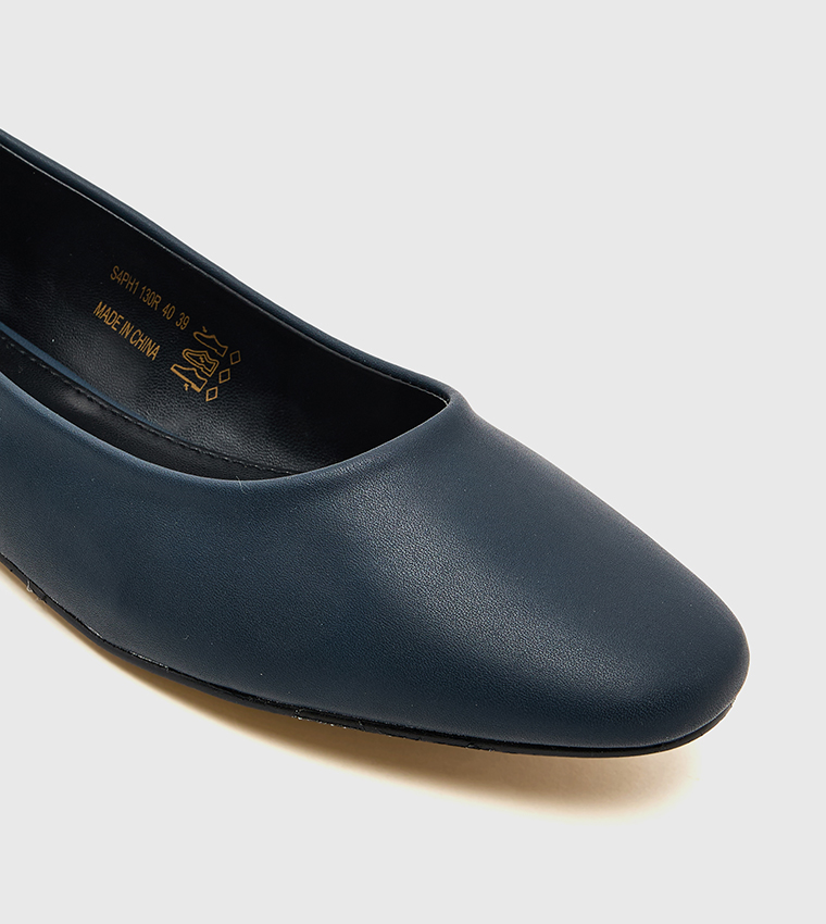 Textured Almond Toe Ballerinas