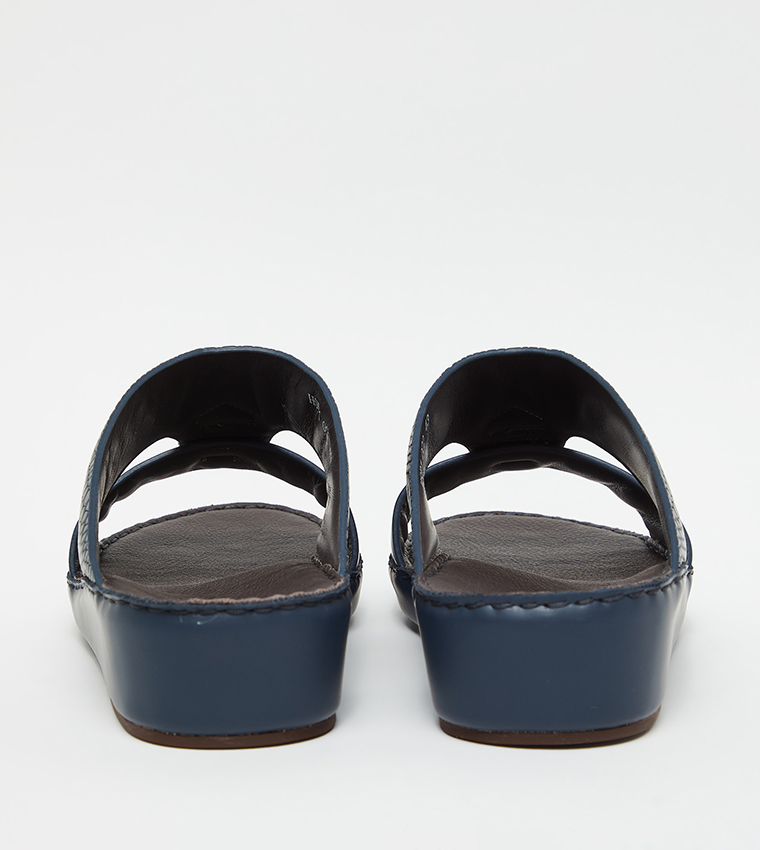 Textured Open Toe Arabic Sandals