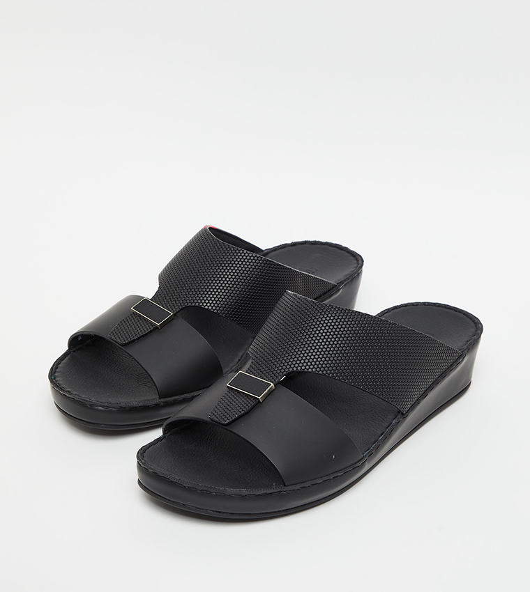 ARH 2186 002 Textured Arabic Sandals