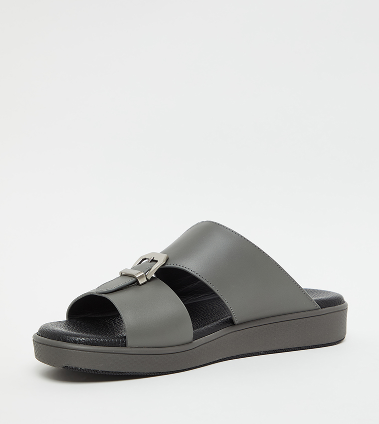 ARTM3 02 Textured Arabic Sandals