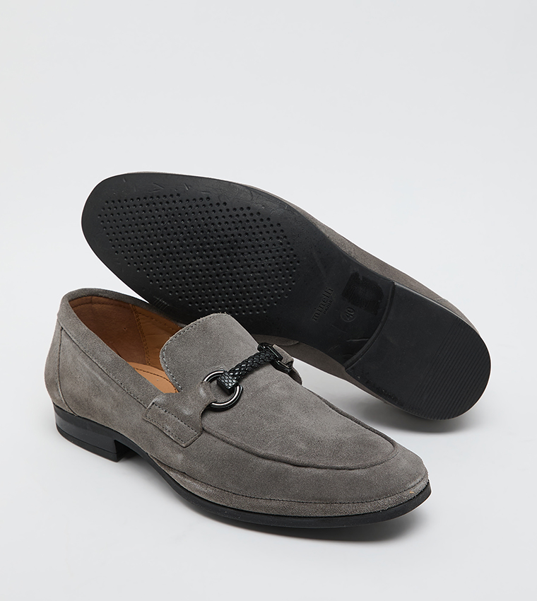 Velvet Metal Detail Loafers