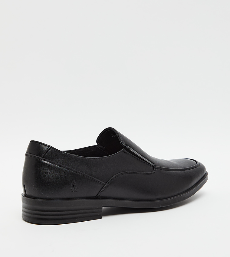 حذاء سليب أون رسمي بمقدمة مستديرة 