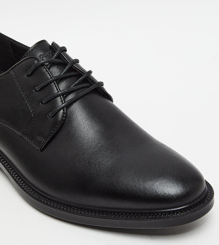 Textured Round Toe Formal Lace-On Shoes