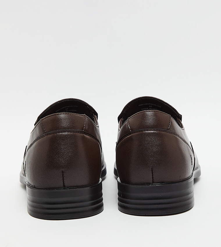 Textured Round Toe Formal Slip-On Shoes