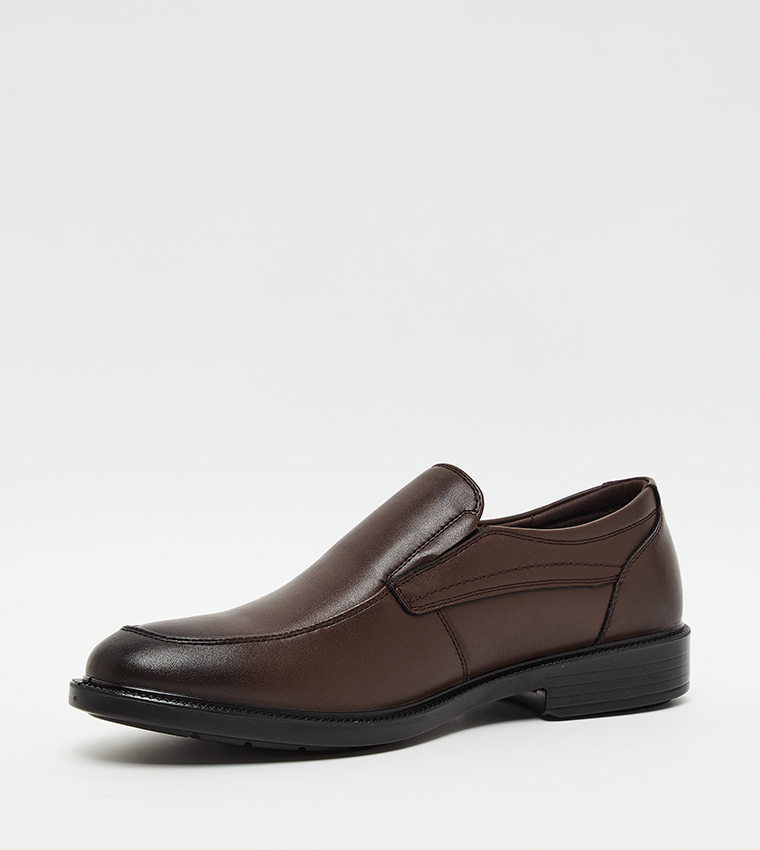 Textured Round Toe Formal Slip-On Shoes