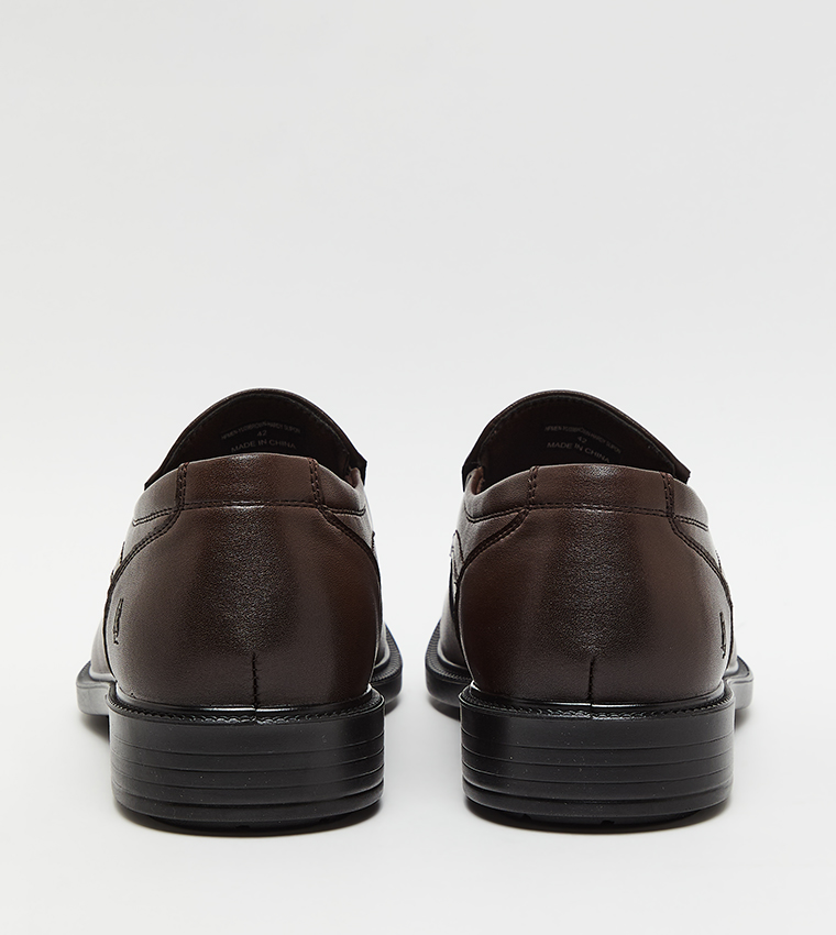 Textured Round Toe Formal Slip-On Shoes