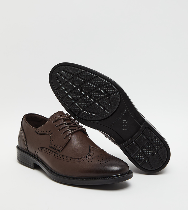 Patterned Round Toe Formal Lace-On Shoes