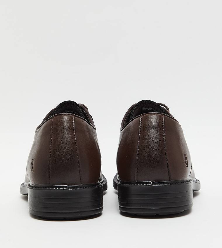Textured Round Toe Formal Lace-On Shoes
