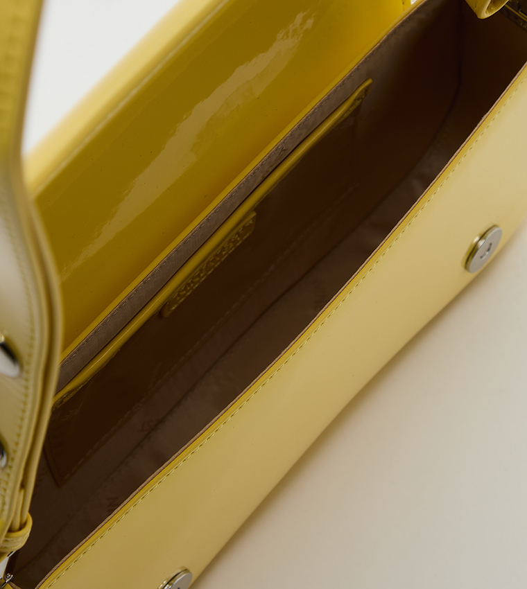 Logo Detail Flap Shoulder Bag