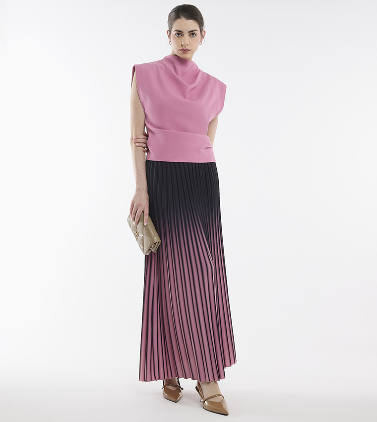 Solid High Neck Extended Sleeves Top