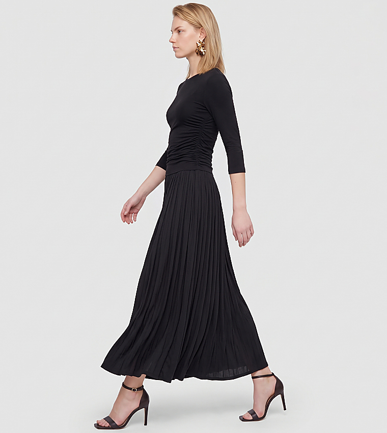 Solid Ruched Midaxi Dress