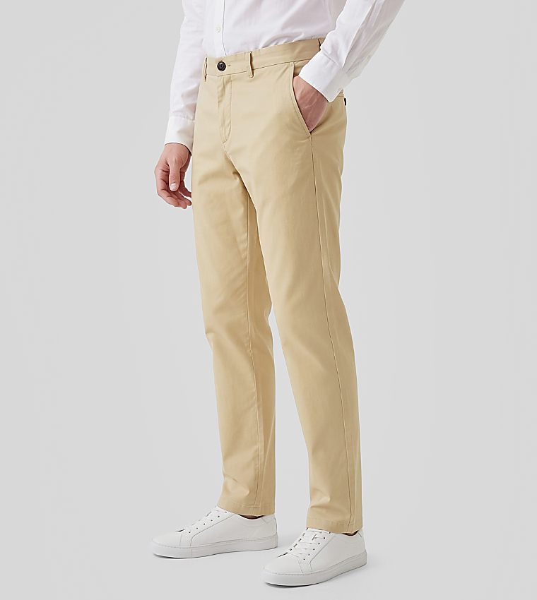 Solid Regular Fit Chinos