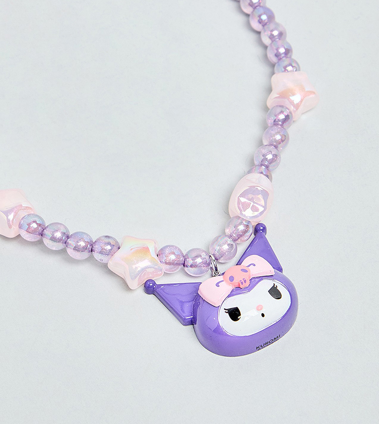 عقد خرز كورومي