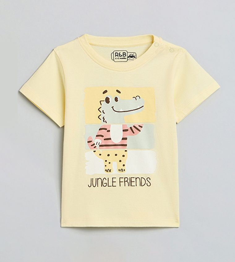 تيشيرت كم قصير بقبة مستديرة بطبعة جرافيك