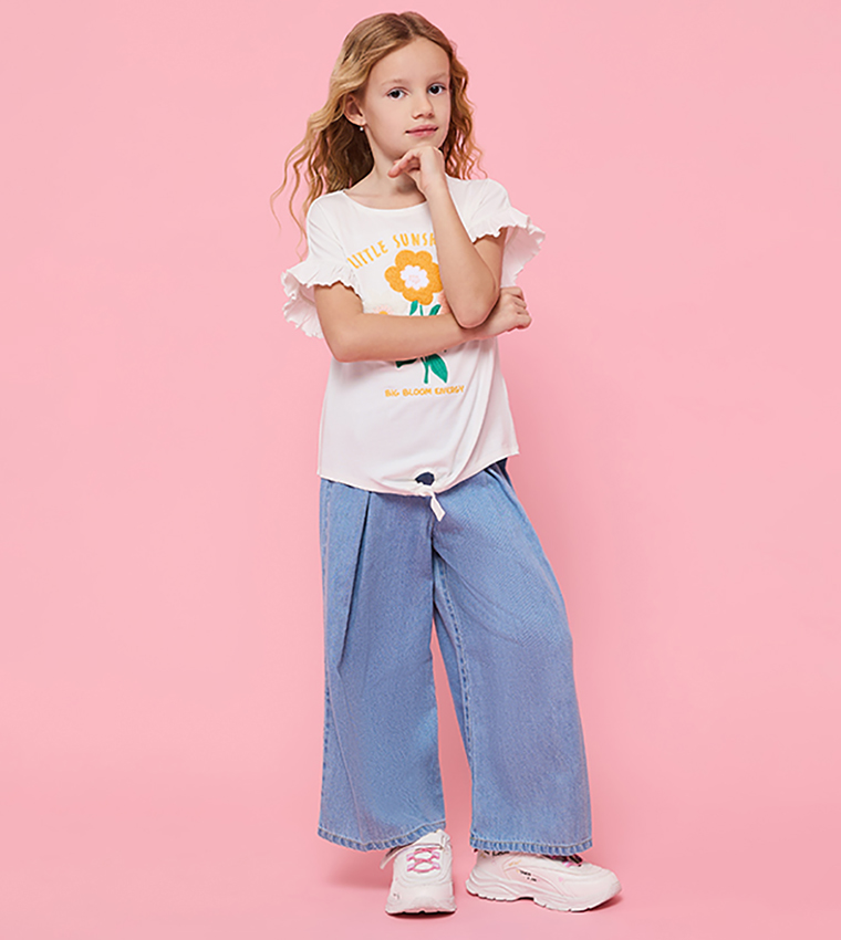 Printed Top with Crew Neck and Flutter Sleeves