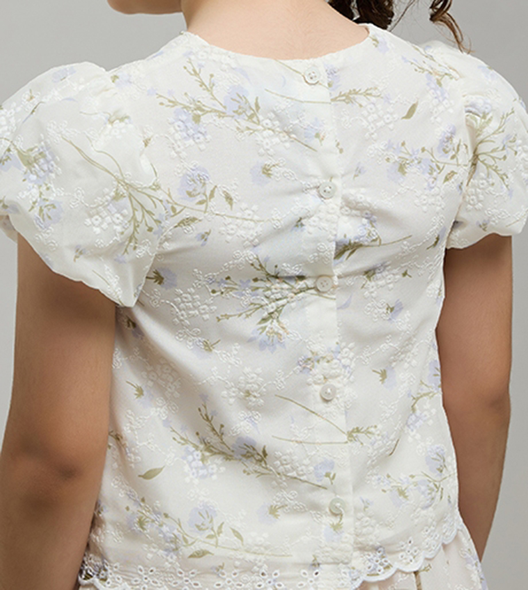 طقم توب مطرز مع تنورة