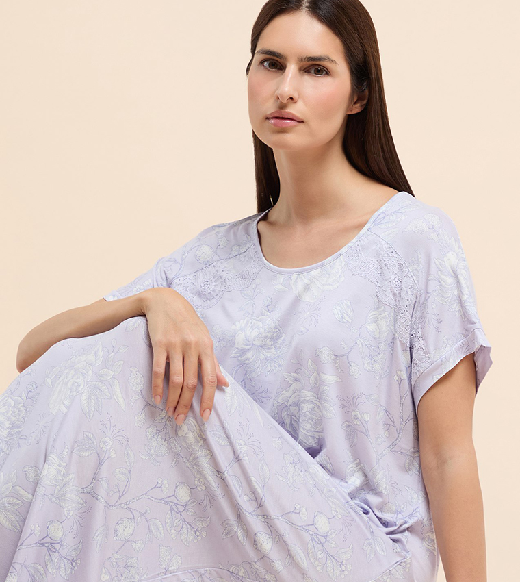 Printed Nightgown with Crew Neck and Short Sleeves