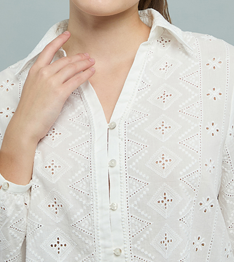 Schiffli Shirt with Classic Collar and Long Sleeves