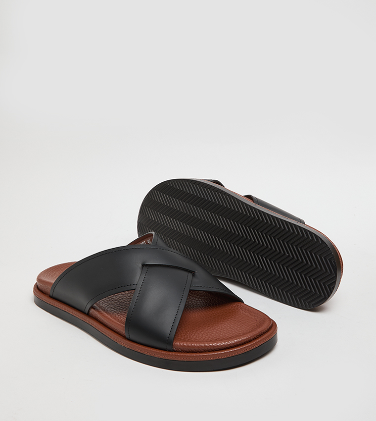 Textured Arabic Sandals