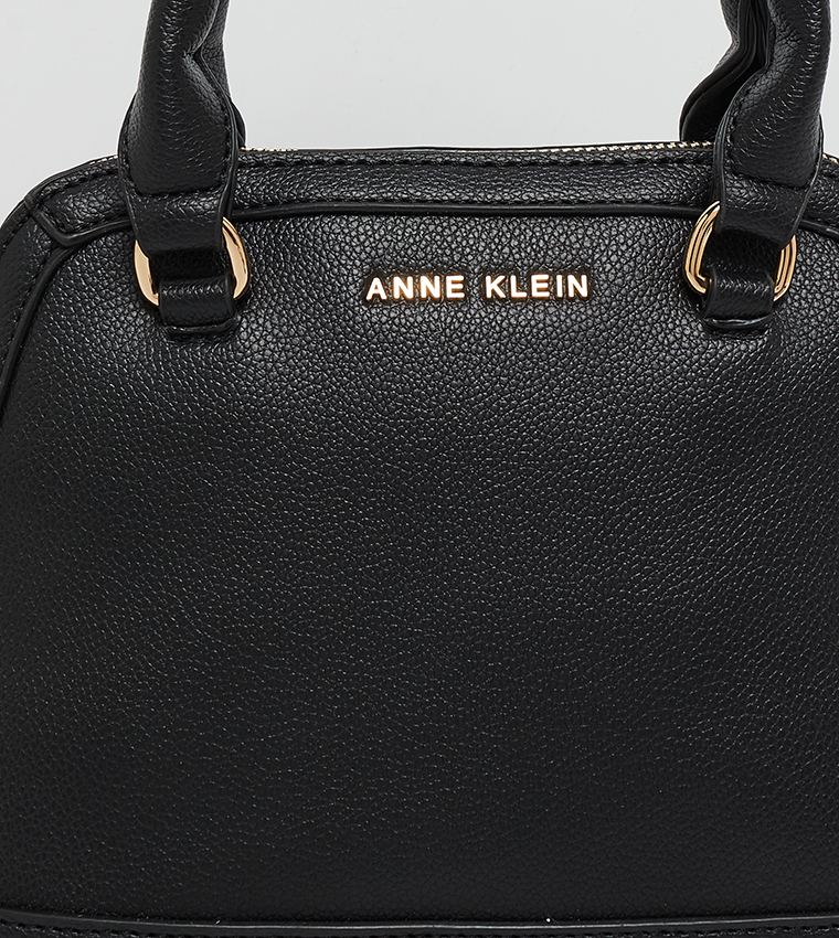 شنطة ساتشل بنقشة 