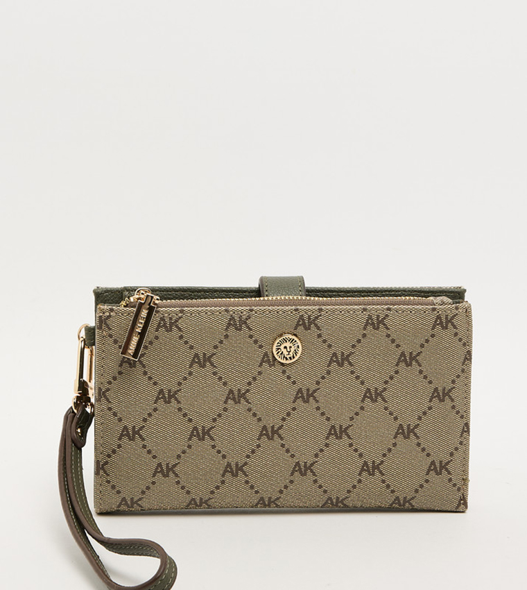 Logo Detail Zip Closure Wristlet