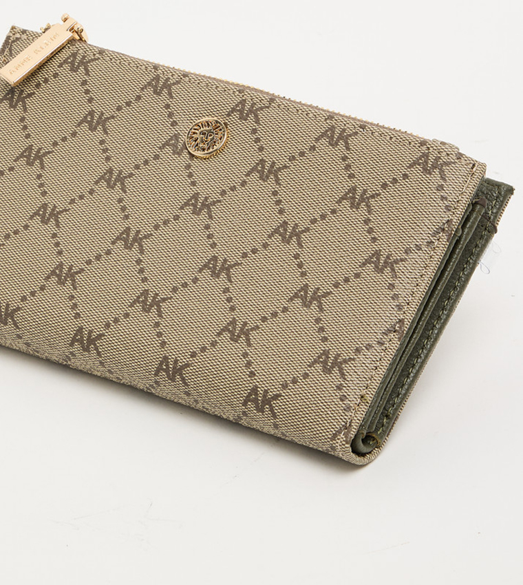 Logo Detail Zip Closure Wristlet