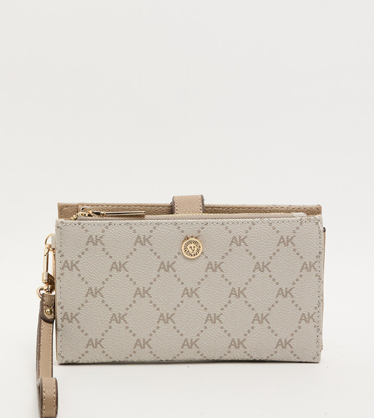 Logo Detail Zip Closure Wristlet