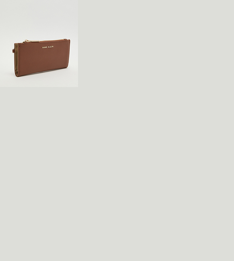 Textured Zippered Wallet